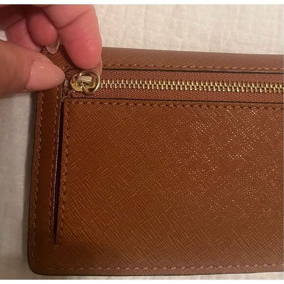 Michael Kors Tri Fold Wallet - Picture 5 of 8